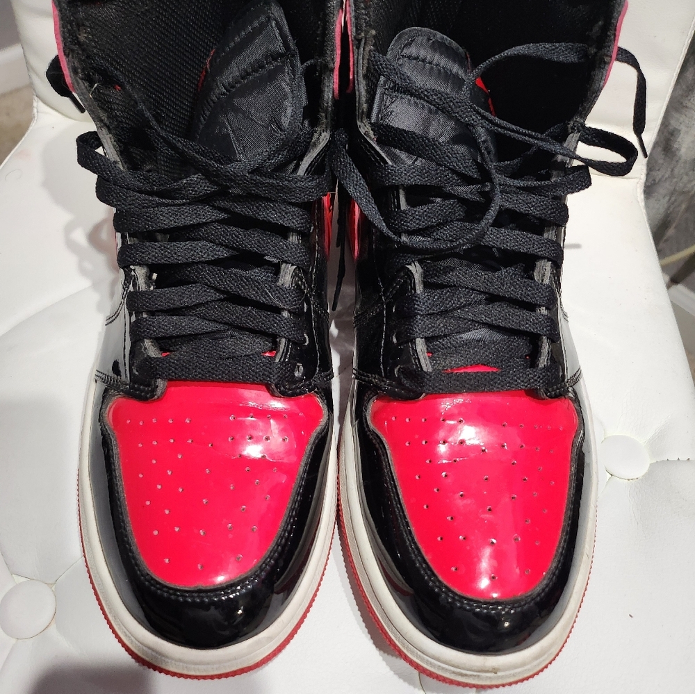 J's - Picture 2 of 4